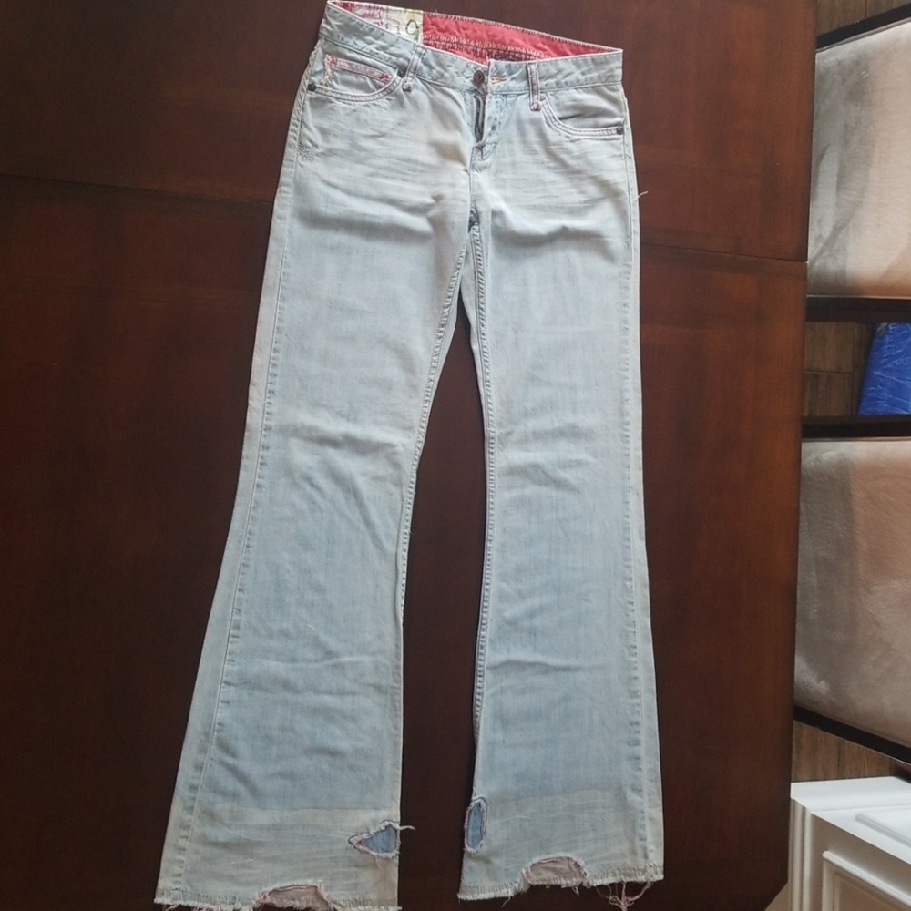 Jeans